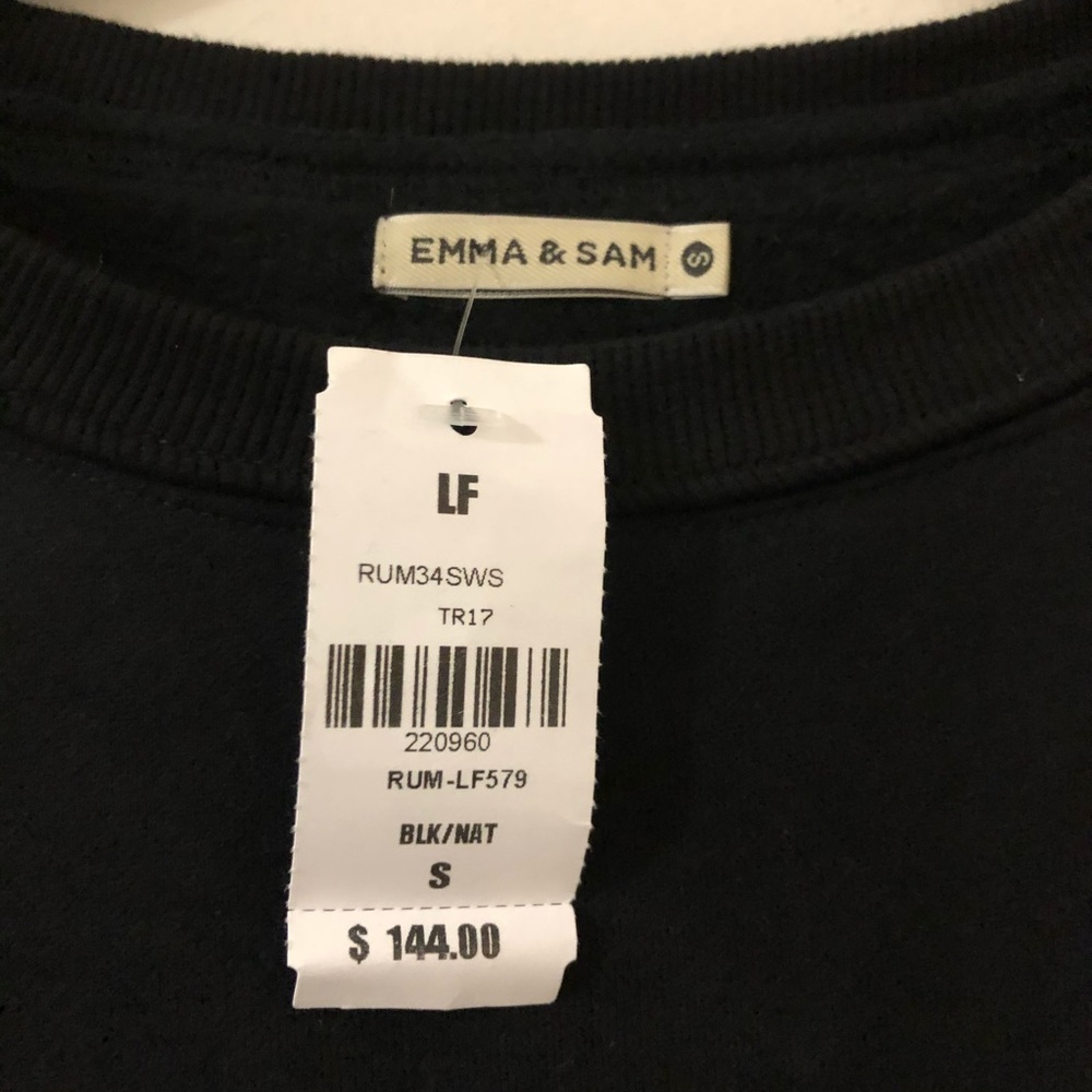 New! LF/Emma &Sam sweatshirt w/ tie up sleeve NWT - Picture 4 of 4
